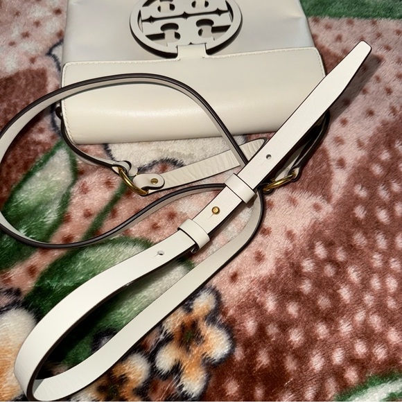Tory Burch Miller Cross Body Bag in Birch - - Picture 8 of 12